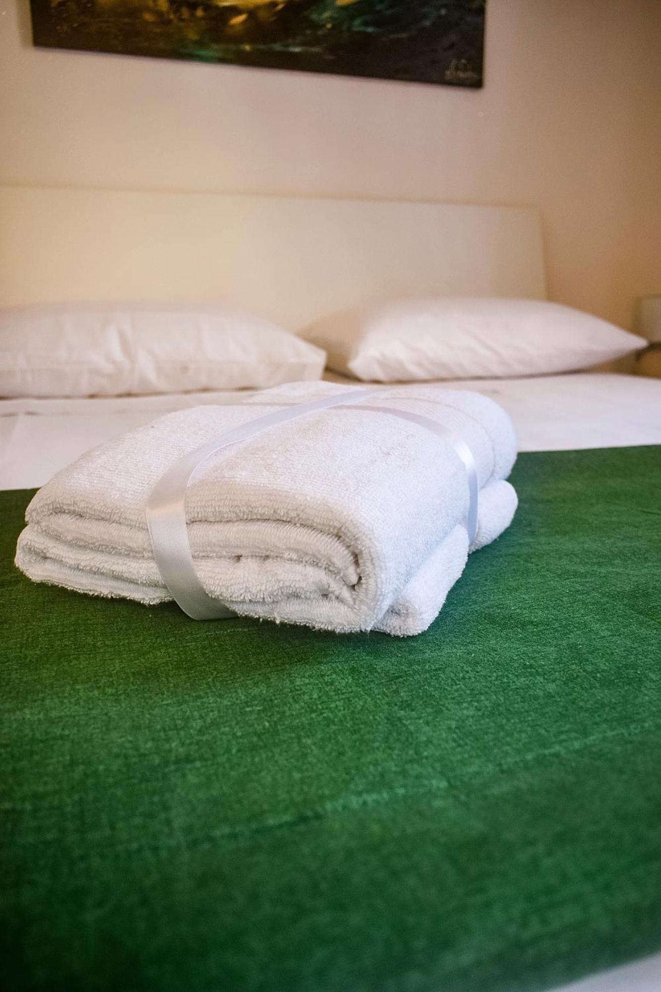 Lulu Apartment Палермо Екстериор снимка